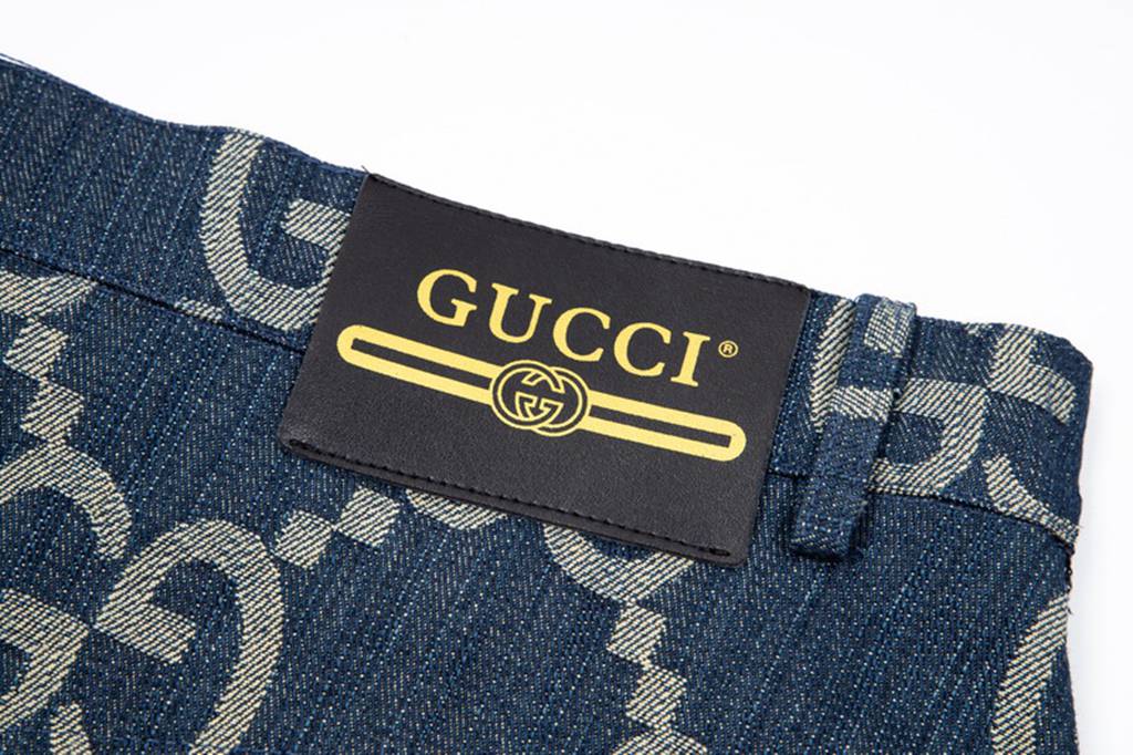 Gv*c* shorts